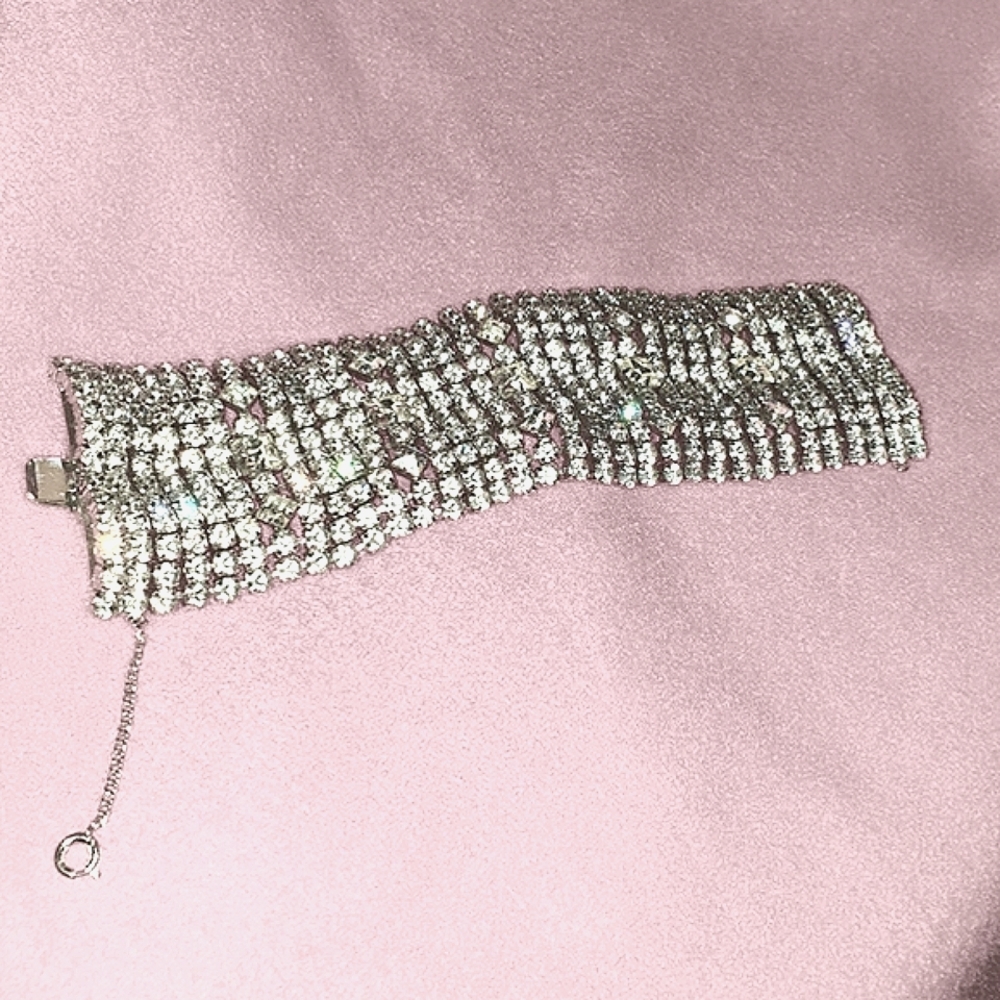 Rare. 1960s Rhinestone Bracelet. - Picture 5 of 8